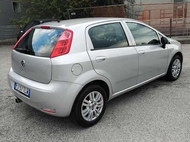 Fiat Punto Punto III 2012 5p 1.2 Lounge E6
