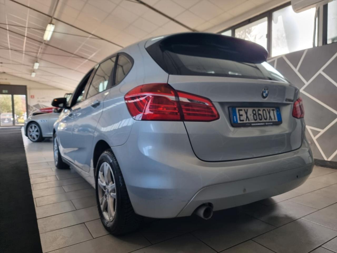Bmw 216d Active Tourer Advantage NEOPATENTATI
