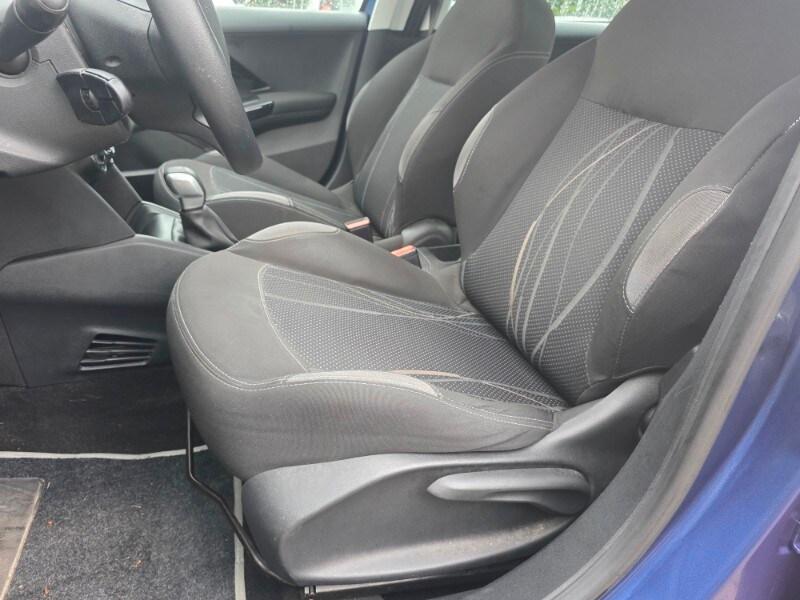 PEUGEOT 208 1° serie 1.4 HDi 68 CV 5 porte Active
