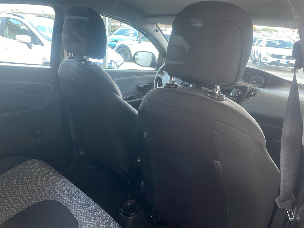 Lancia Ypsilon 1.2 69 CV 5 porte S&S Elefantino Blu