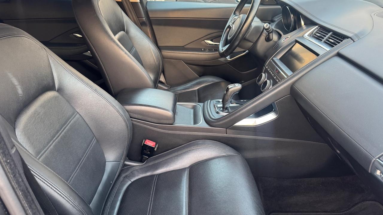 Jaguar E-Pace 2.0D 150 CV AWD aut. SE