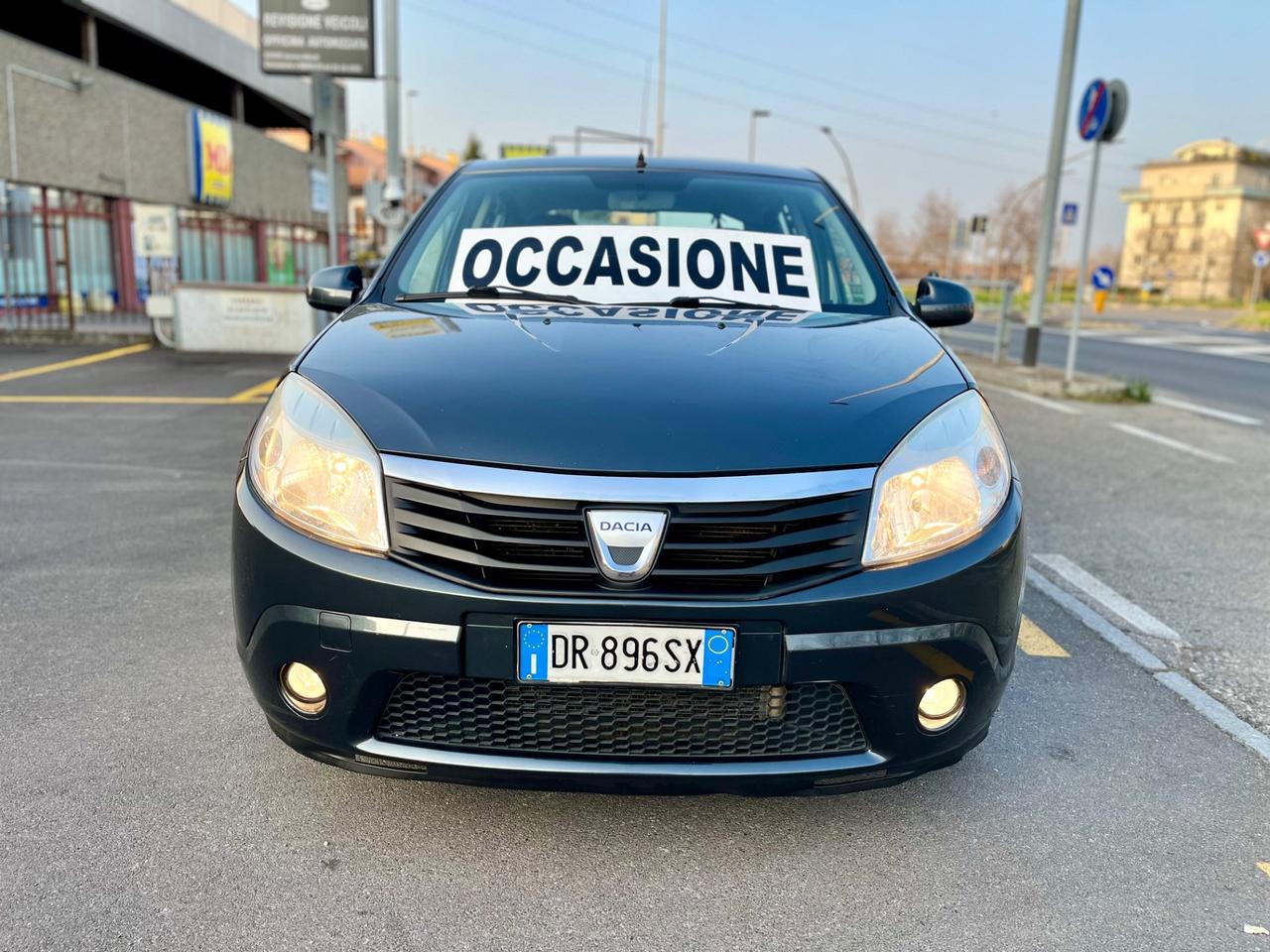 Dacia Sandero 1.4 8V Lauréate