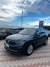 Volkswagen Tiguan 2.0 TDI 150 CV SCR DSG Life