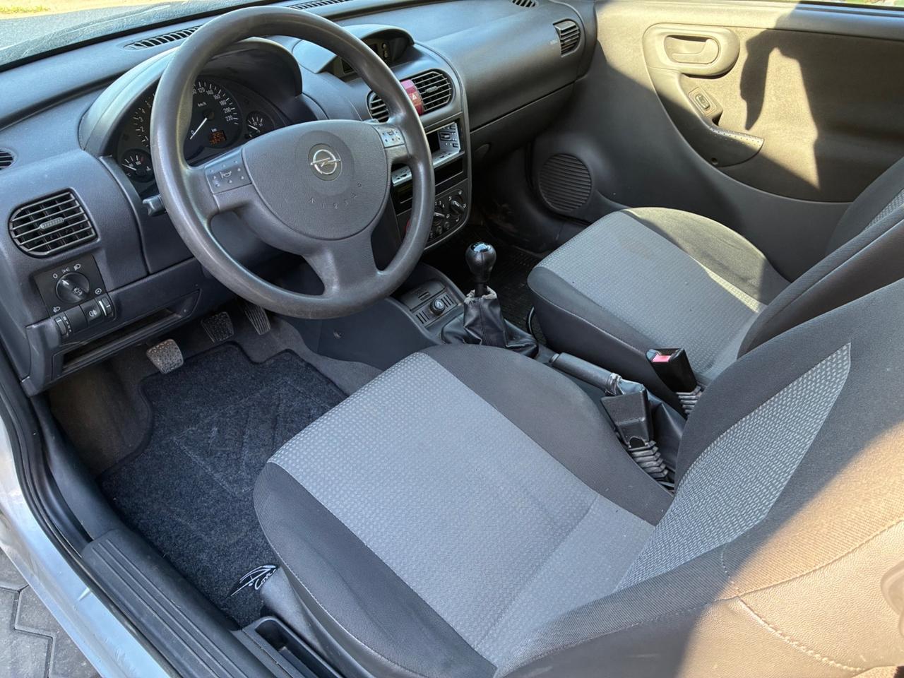 Opel Corsa 1.2i 16V cat 3 porte Enjoy