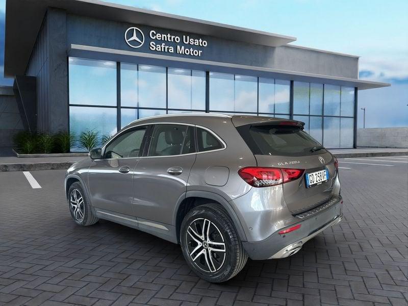 Mercedes-Benz GLA GLA 200 d Automatic Sport Plus