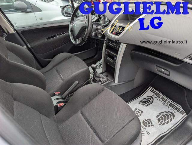 PEUGEOT 207 1.4 8V 75CV 5p. ONE Line