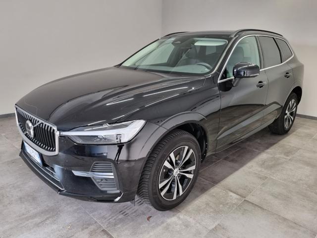 VOLVO XC60 B5 (d) AWD Geartronic Momentum Pro