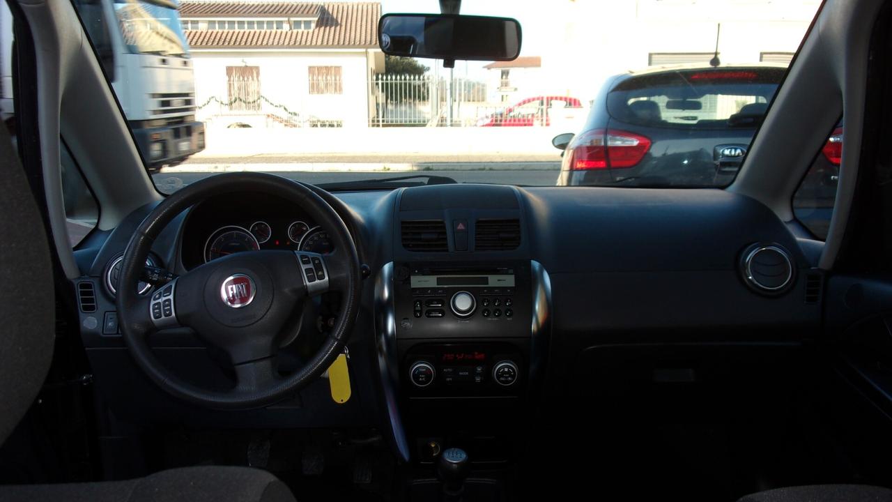 Fiat Sedici 2.0 MJT 16V DPF 4x4 Emotion