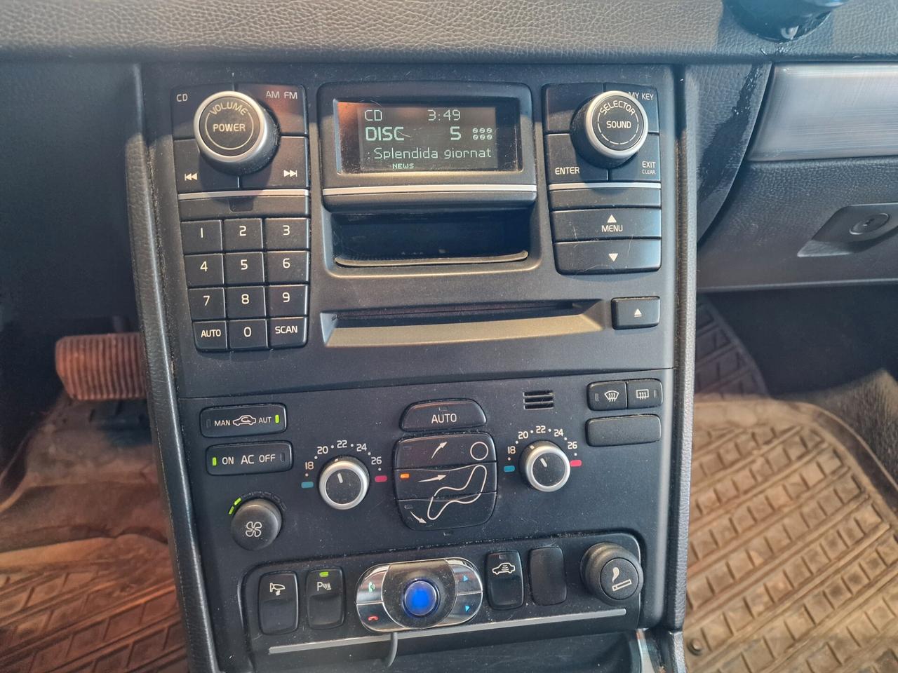 Volvo XC 90 XC90 2.4 D5 185 CV aut. AWD Executive