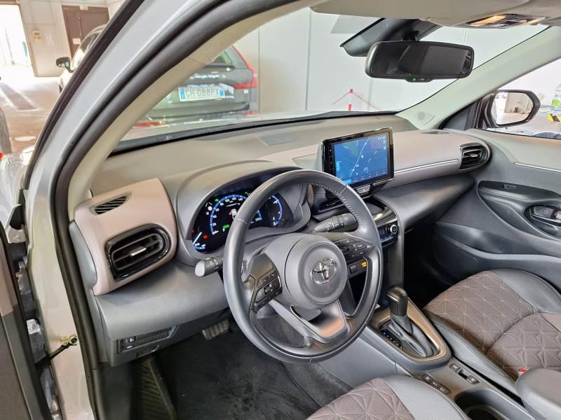 Toyota Yaris Cross 1.5 H Lounge FWD E-CVT