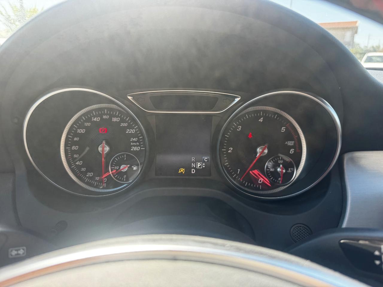 Mercedes-benz GLA 200 d Automatic 4Matic Premium