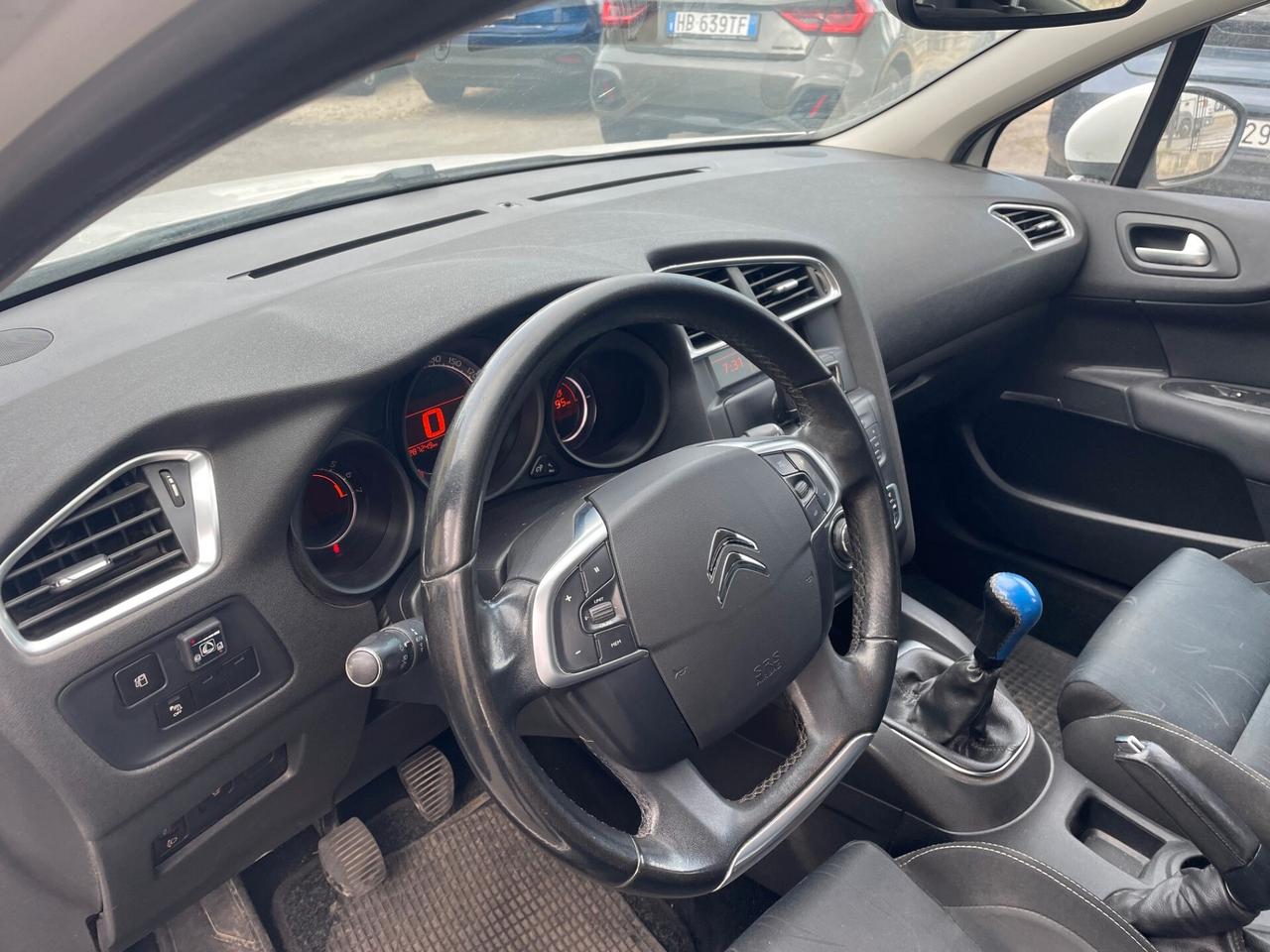 Citroen C4 1.6 VTi 120 Exclusive