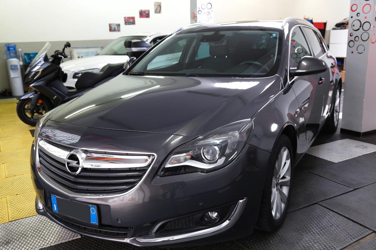 Opel Insignia 1.4 Turbo Sports Tourer GPL Tech Cosmo