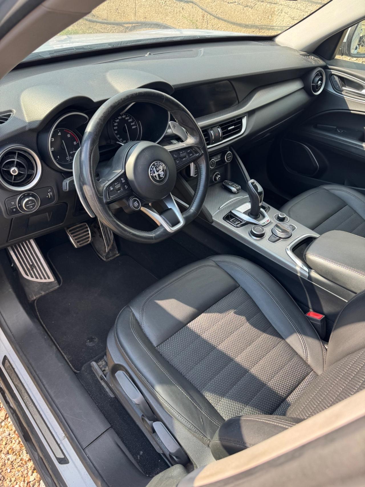 Alfa Romeo Stelvio 2.2 Turbodiesel 190 CV AT8 Q4 Sprint