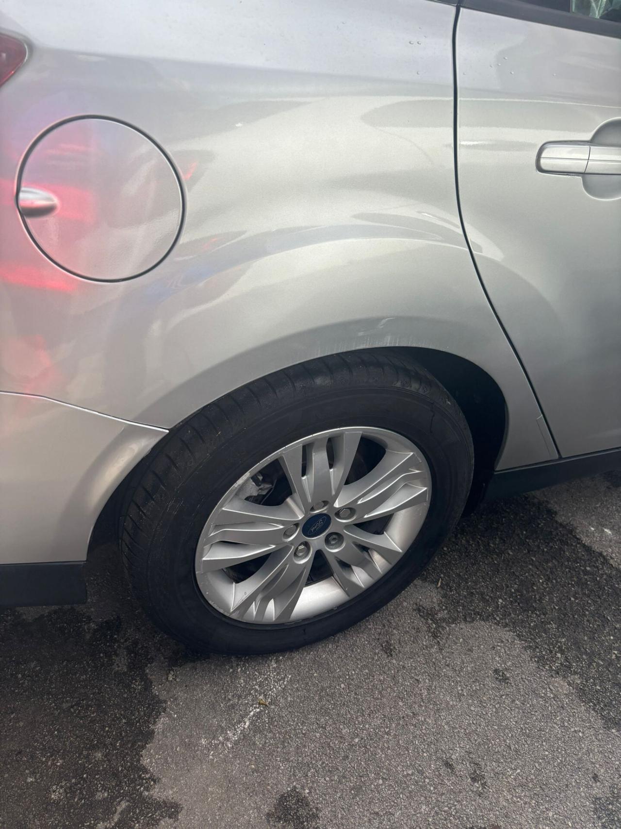 Ford Focus 1.6 TDCi 115CV SW Titanium FINANZIABILE