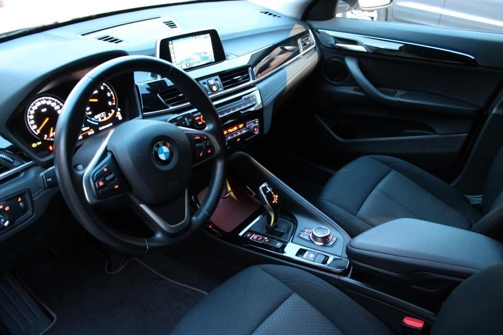 BMW X2 xDrive 18d Aut. *Tetto *SOLI 39.000 KM