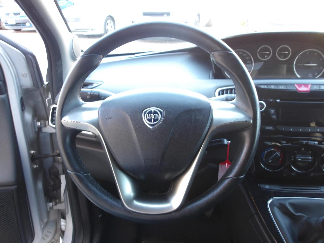 Lancia Ypsilon 5 Porte Ypsilon 1.3 mjt Silver s&s 95cv