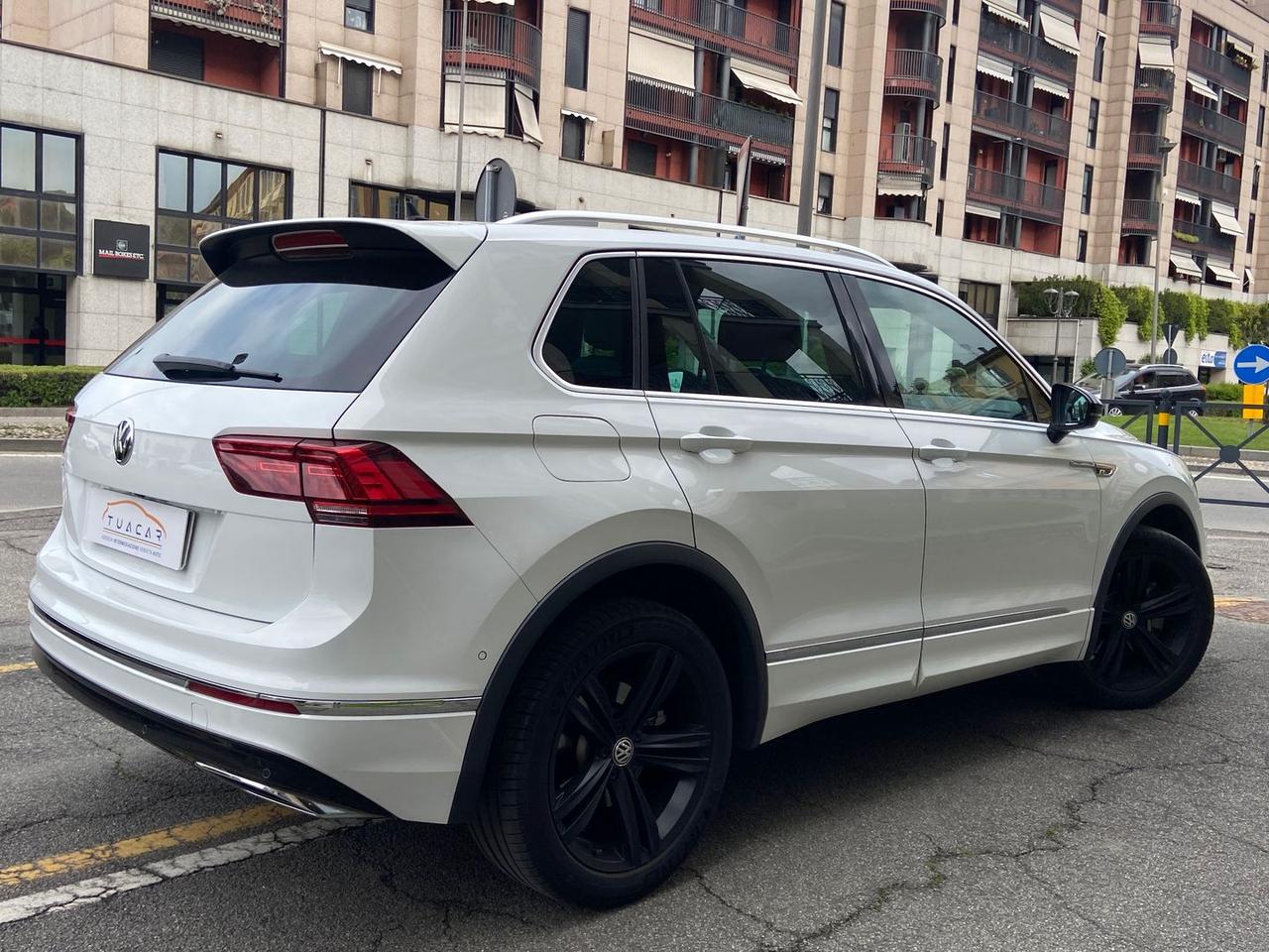 Volkswagen Tiguan VW Tiguan 2.0 TDI R Line