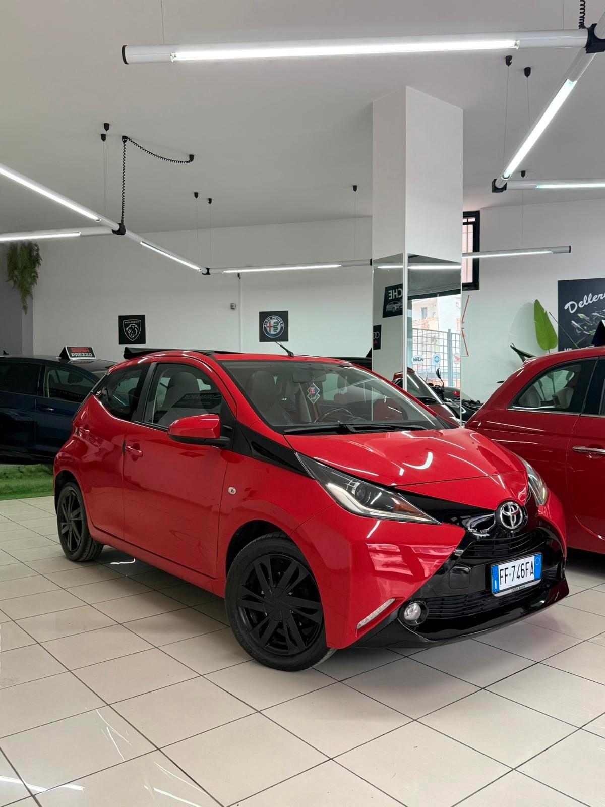 Toyota Aygo 1.0 VVT-i 69 CV 5 porte x-pure