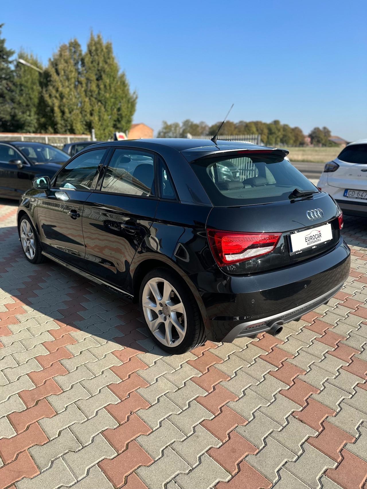 Audi A1 SPB 1.0 TFSI ultra Admired