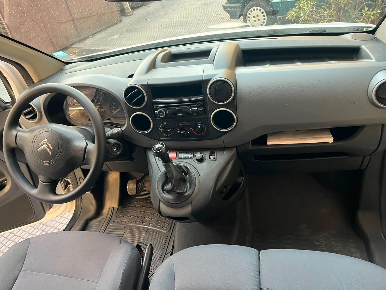 Citroen Berlingo 1.6 HDi 75 Van 3 posti Club L1