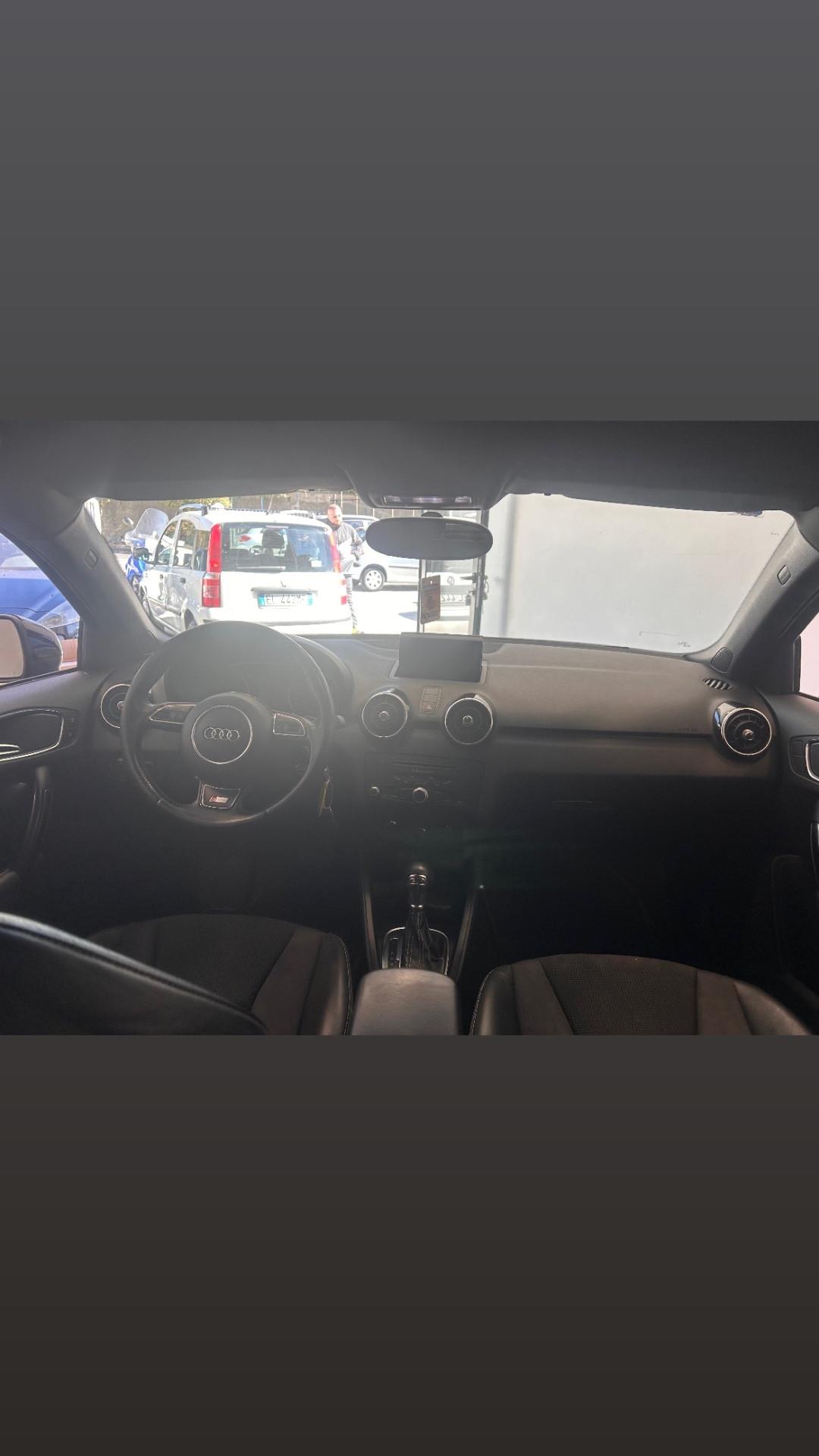 Audi A1 1.6 TDI S tronic line edition