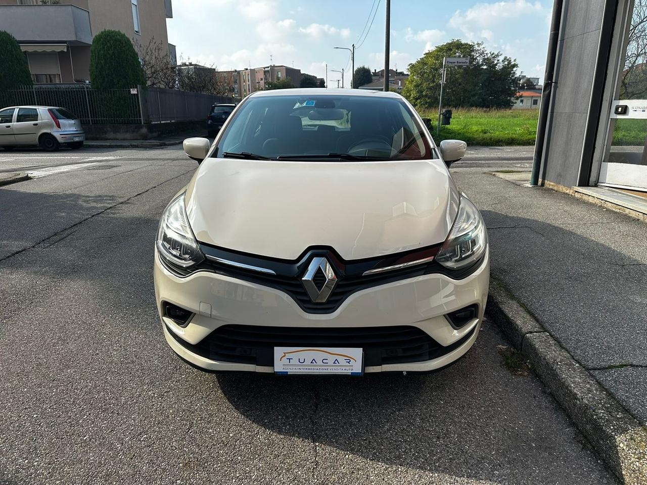 Renault Clio Intens 1.5 ENERGY dCi 75 Eco2