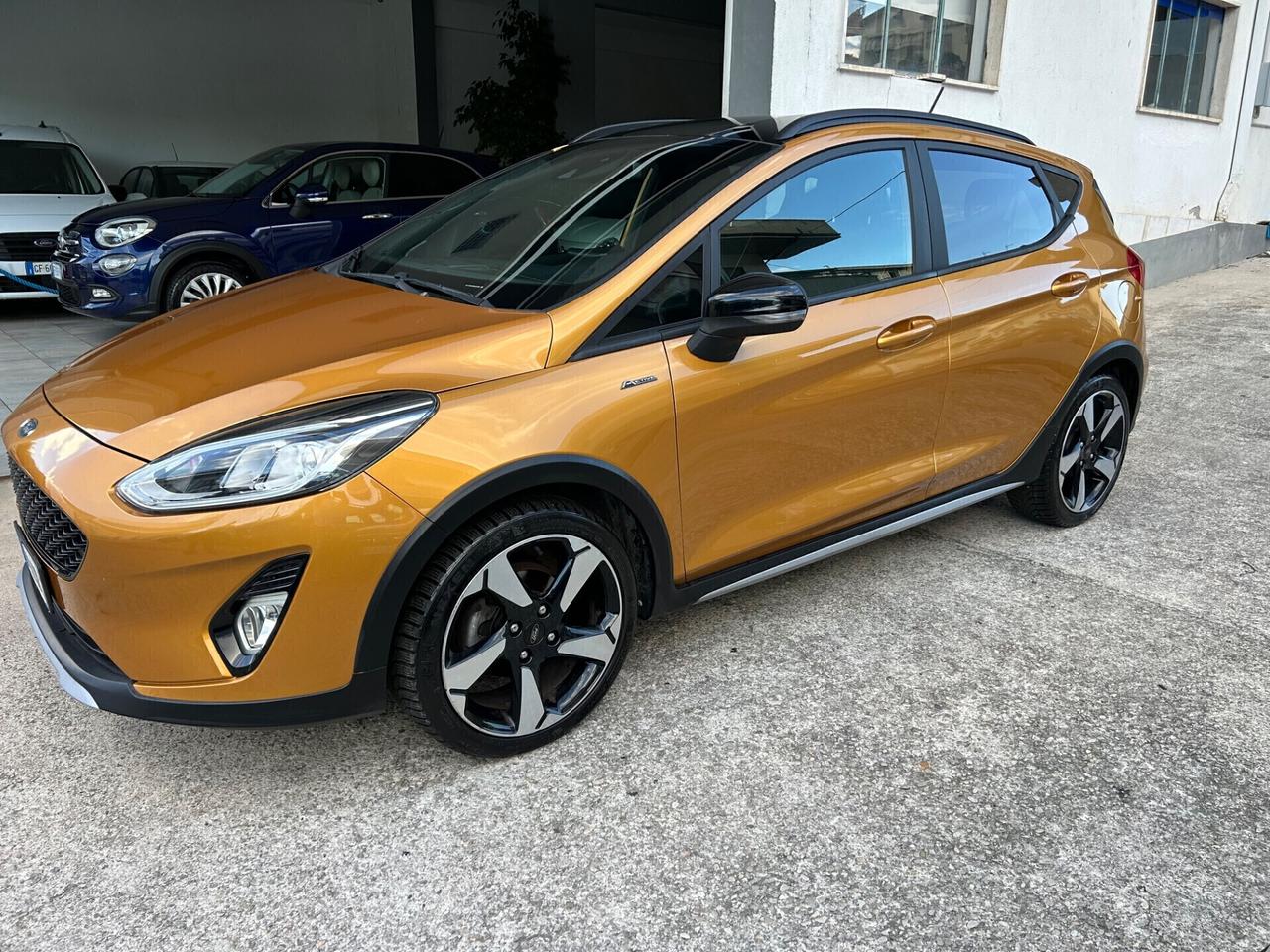 Ford Fiesta ACTIVE 1.0 Ecoboost NEOPATENTATI!!!