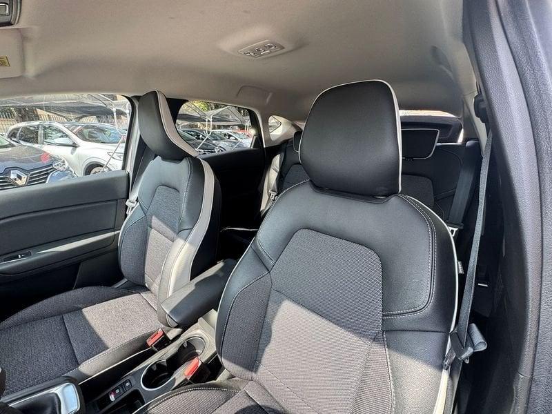 Renault Captur 1.0 TCe GPL Intens my21