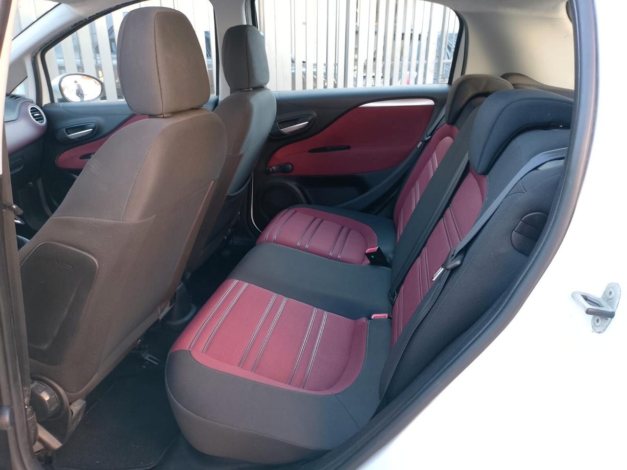 Punto Evo 1,4 Benzina 8V. Cambio Automatico