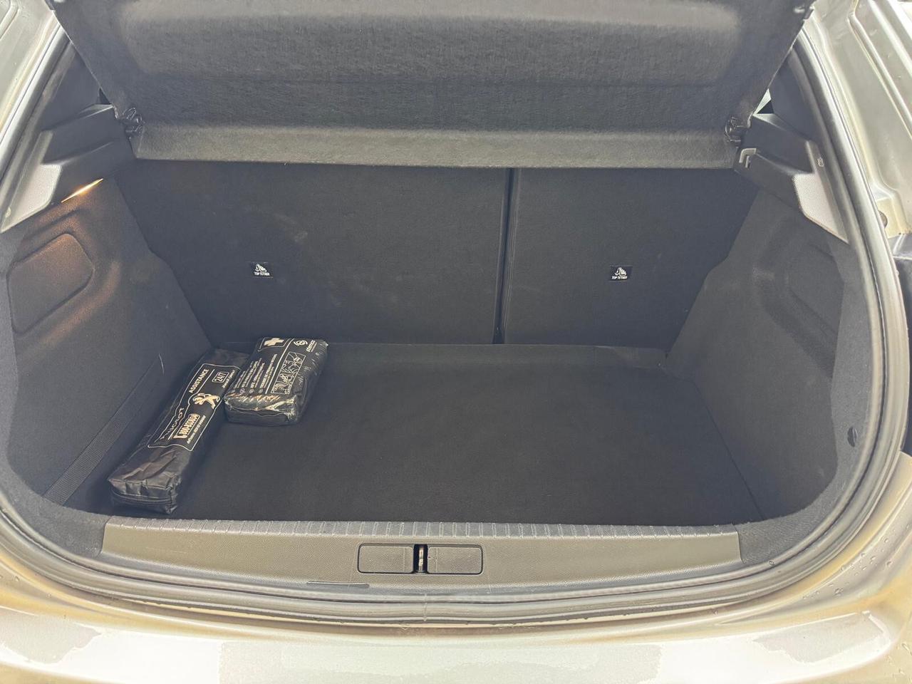 Peugeot 208 PureTech 130 Stop&Start EAT8 5 porte GT Line