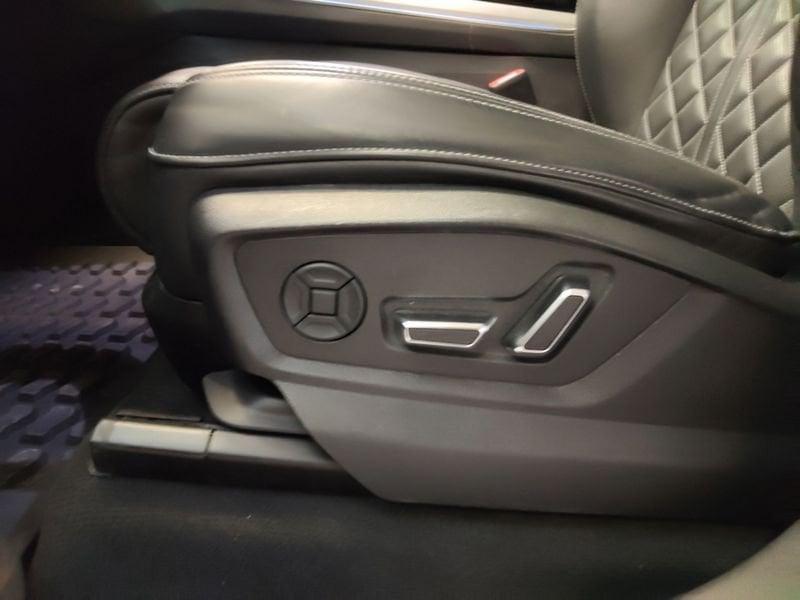Audi Q8 Q8 55 TFSI e quattro tiptronic Sport