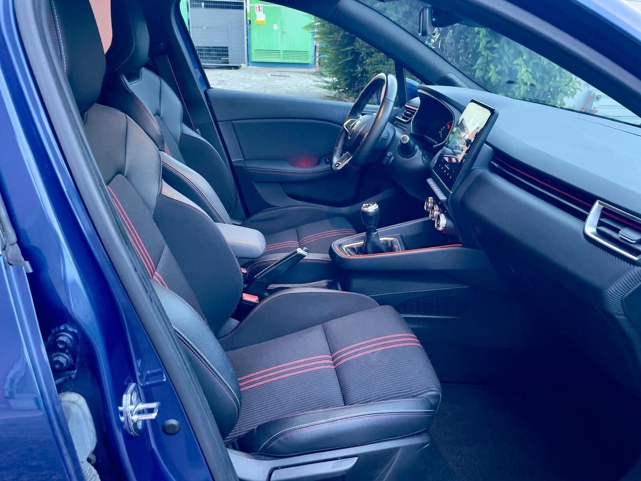 Renault Clio V Intens RS-Line