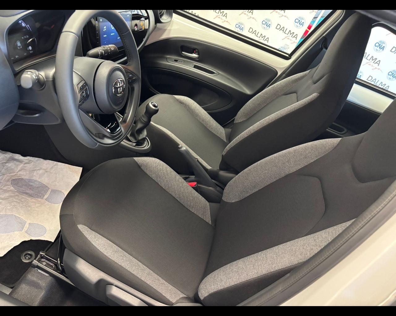 TOYOTA Aygo X - Aygo X 1.0 Active 72cv