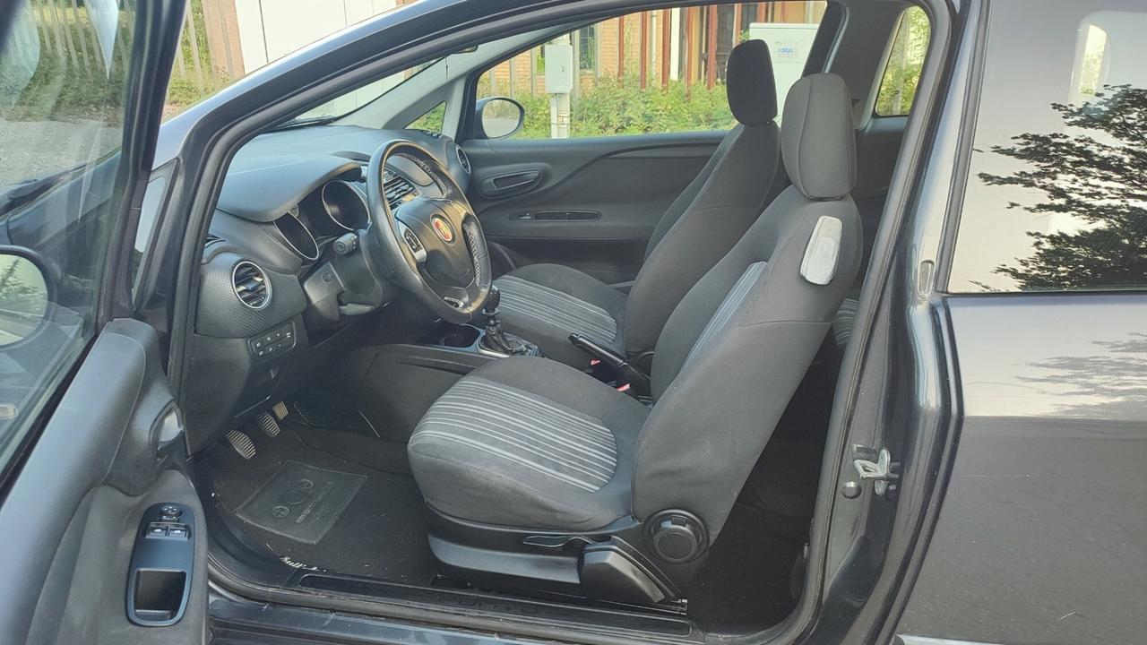 FIAT PUNTO EVO 1.2 DYNAMIC