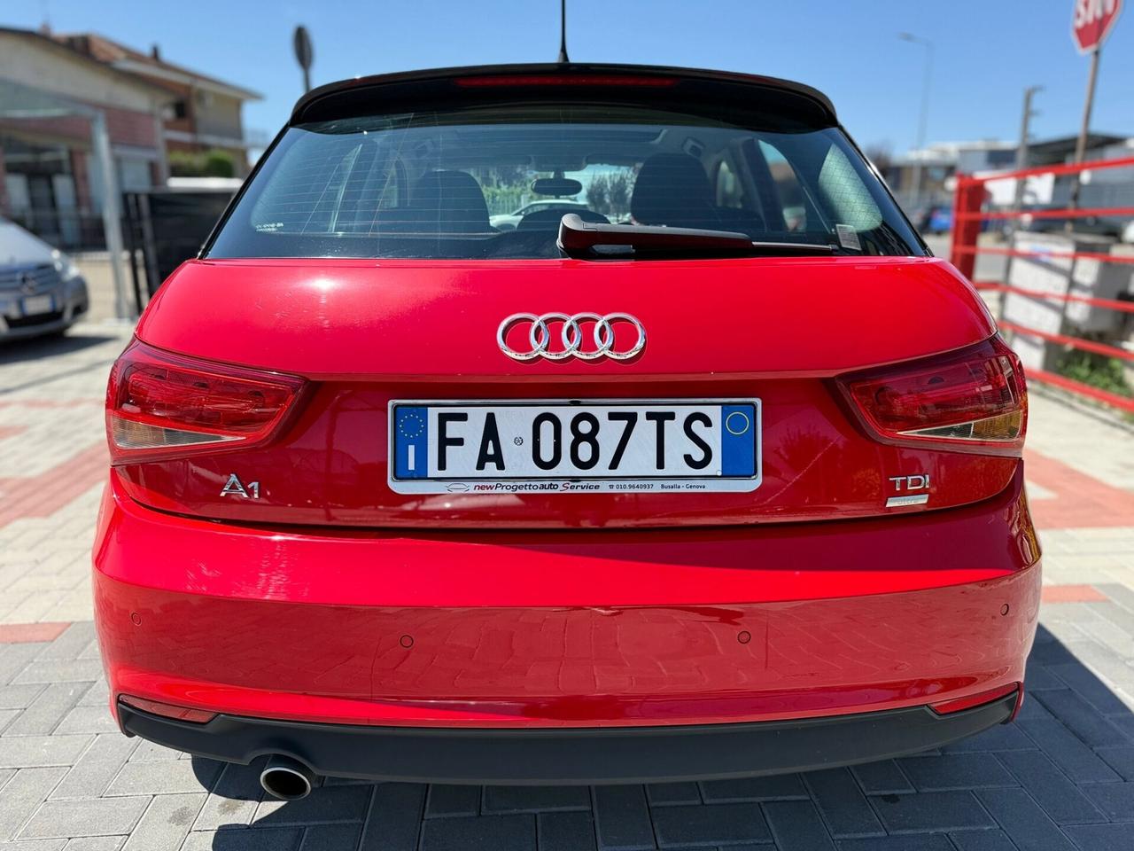 Audi A1 SPB 1.4TDI S tronic*TETTO*NAVI*EURO 6