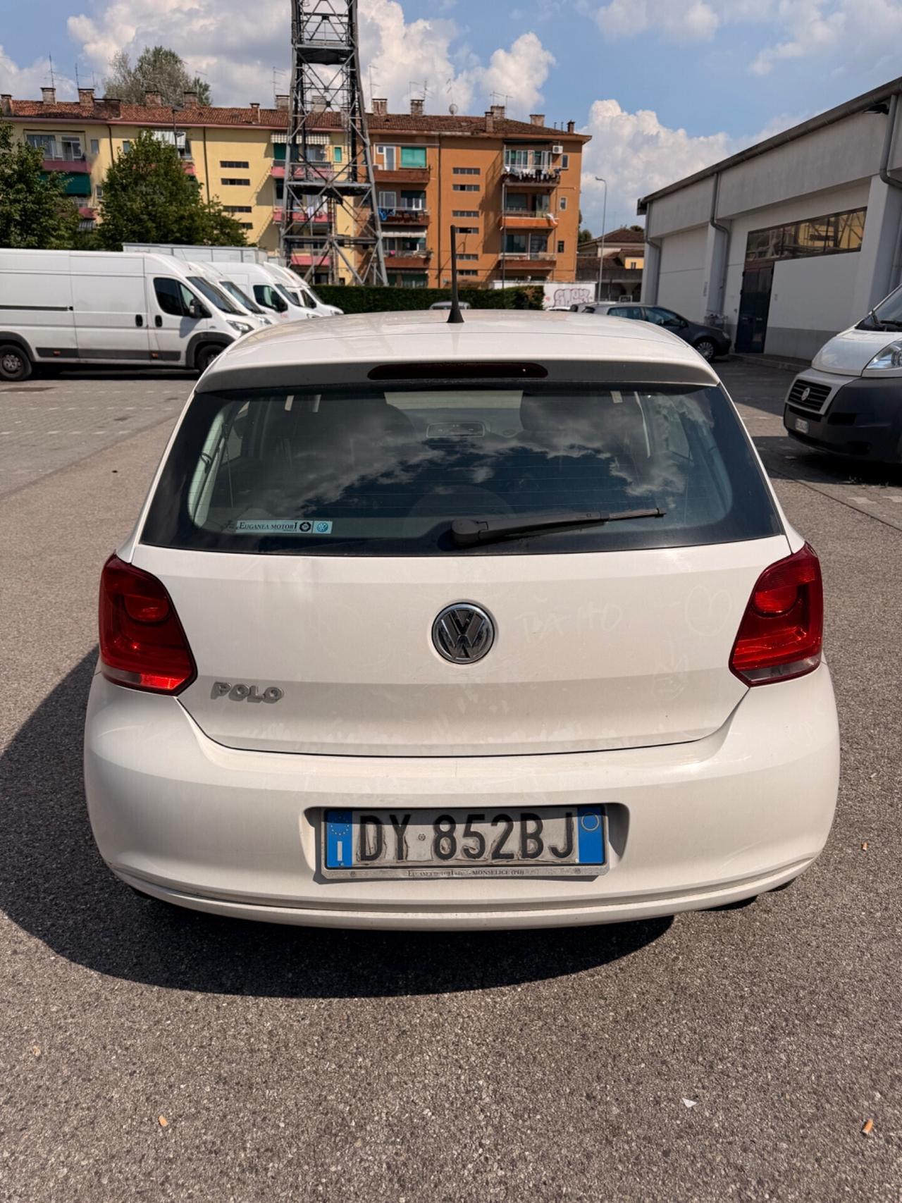 Volkswagen Polo 1.2/70CV motore cambio ok €1500