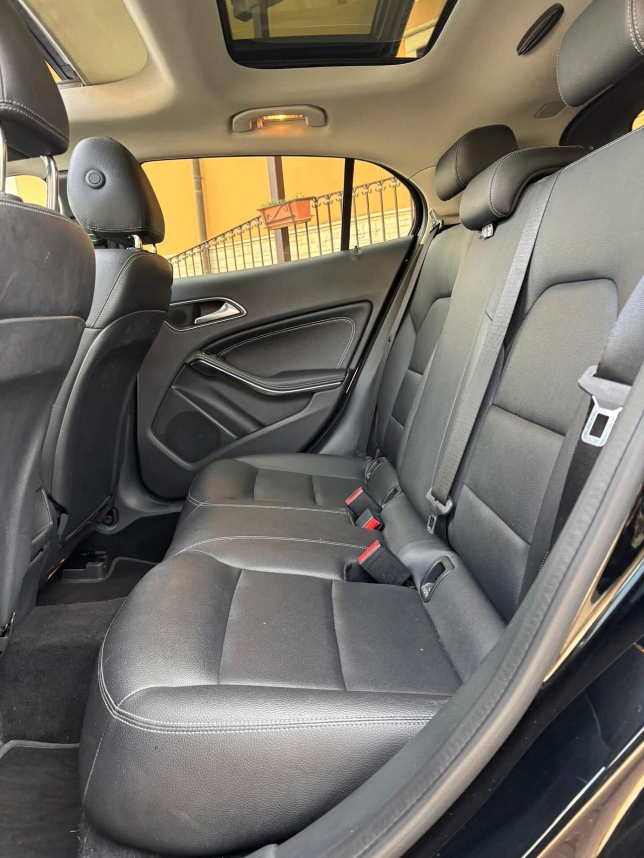 Mercedes-benz GLA 200 d Automatic Sport