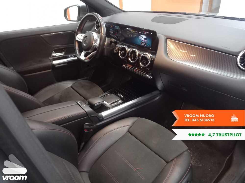 MERCEDES GLA (H247) GLA 200 d Automati...