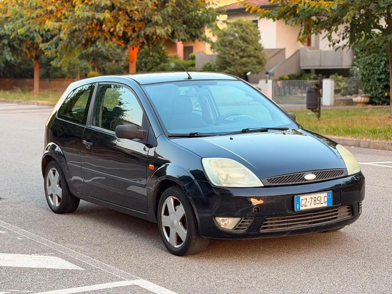 Ford Fiesta 1.4 16V 5p. Zetec