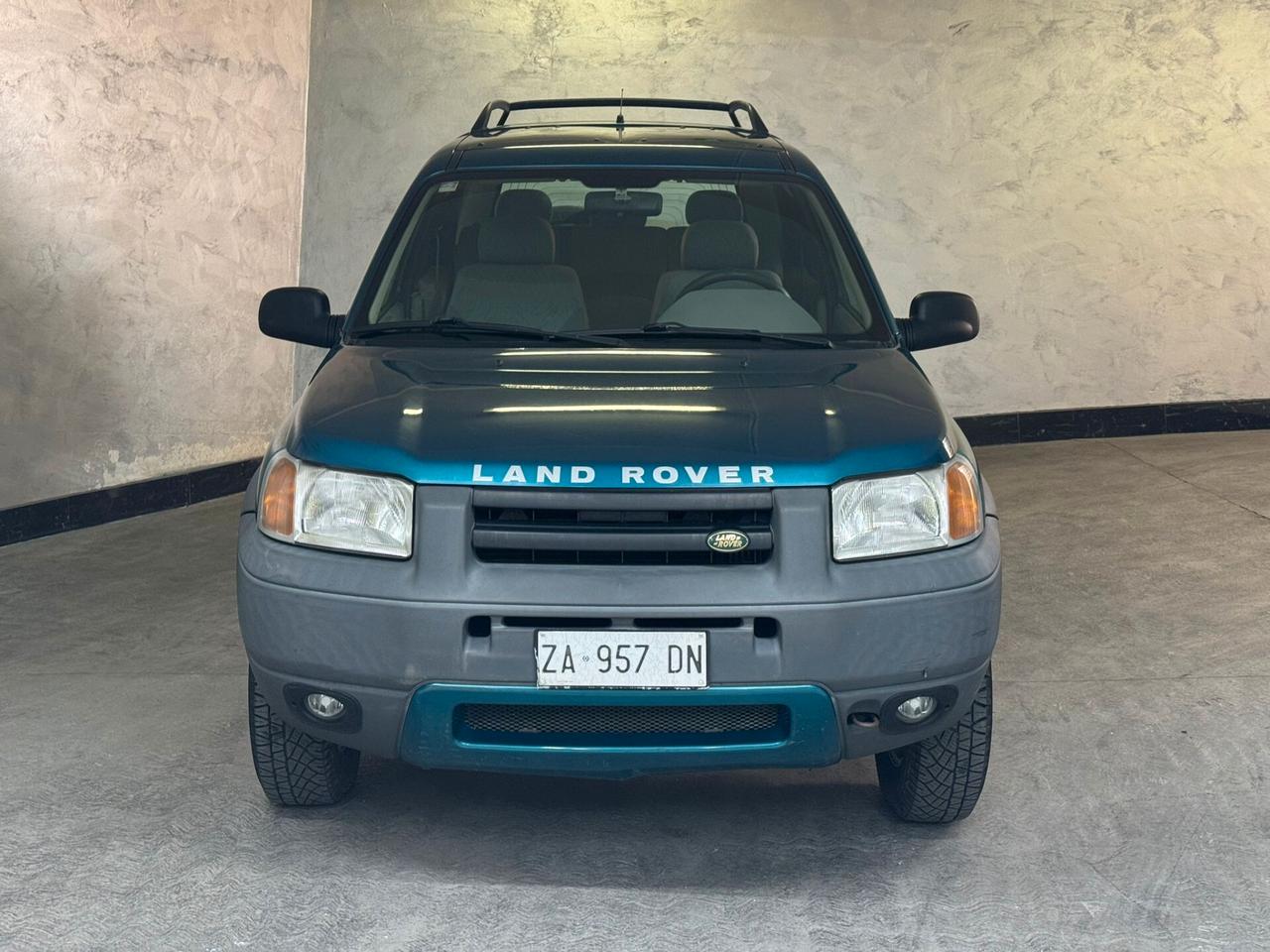 Land Rover Freelander 2.0 TD cat 3p. Hardback