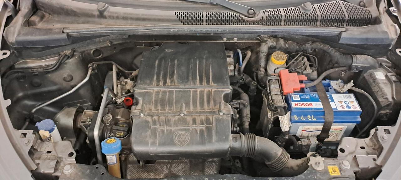 Lancia Ypsilon 1.2 69 CV 5p