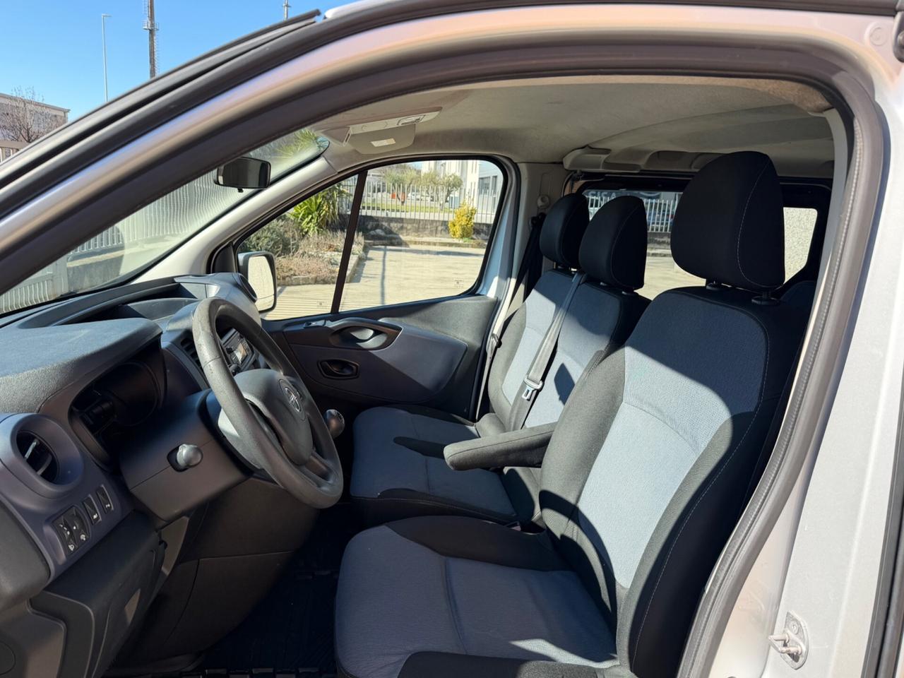 Opel Vivaro 27 1.6 BiTurbo S&S EcoFLEX PC-TN Combi