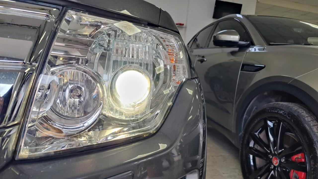 Mitsubishi Pajero 3.2 DI-D 16V aut. 5p. Intense 7 Posti Gancio Traino