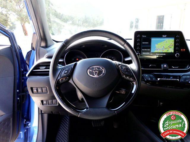 TOYOTA C-HR 1.8 Hybrid E-CVT Business