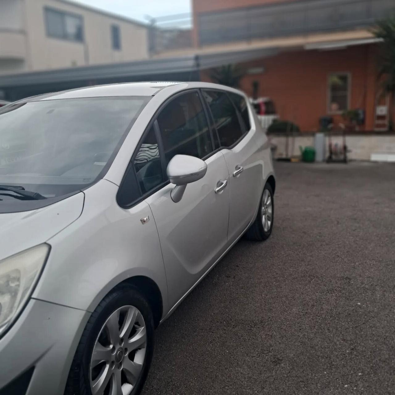 Opel Meriva 1.3 CDTI 95CV ecoFLEX Elective