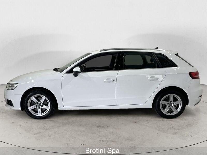 Audi A3 A3 SPB 30 g-tron S tronic Business