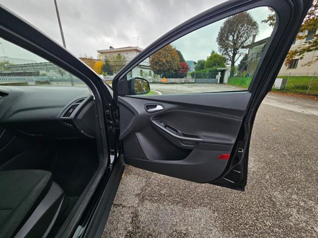 FORD Focus 1.6 120 CV GPL Plus