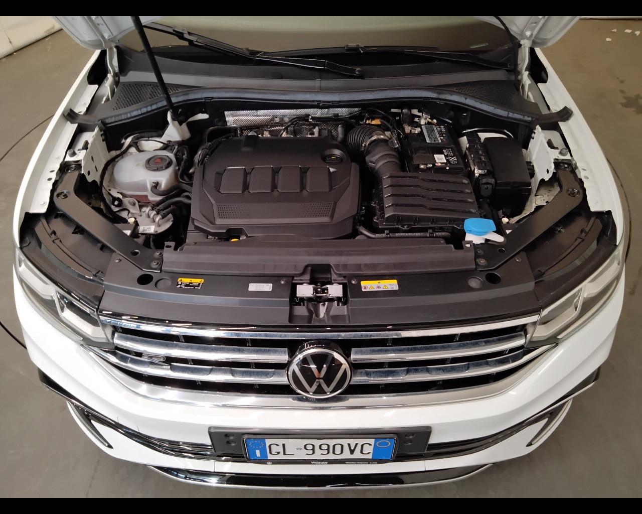 VOLKSWAGEN Tiguan II 2021 - Tiguan 2.0 tdi R-Line 150cv dsg