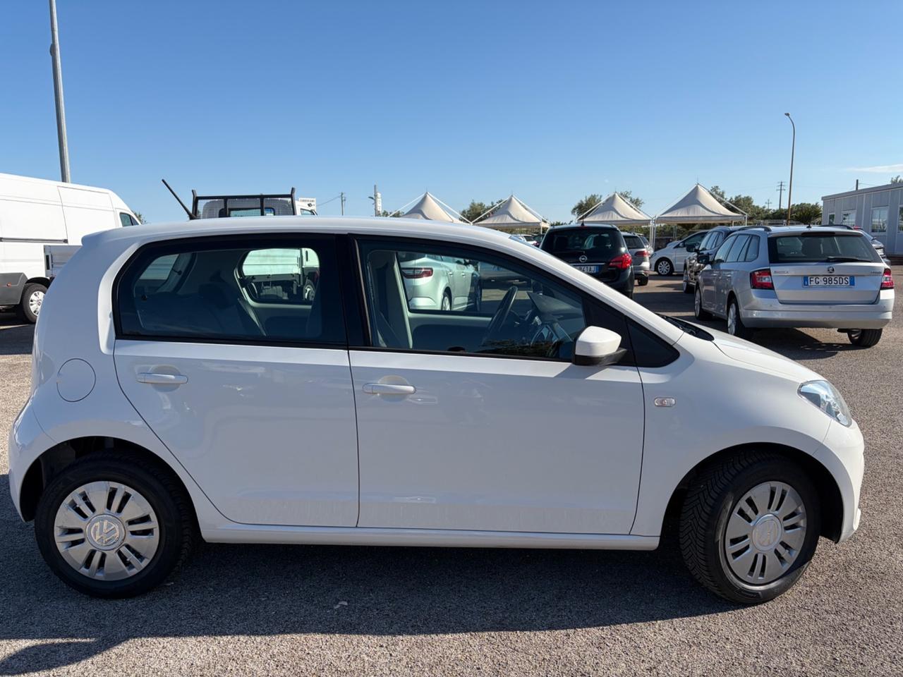 Volkswagen up! 1.0 75 CV 5p. high